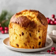 Authentic Panettone: Italian Christmas Cake for 12 Servings