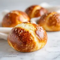 Hot Dog Pretzel Buns: Ready in 35 Min