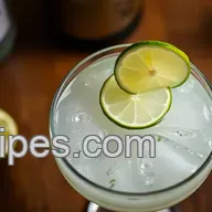 Classic Gimlet: My Go-To Refreshing Gin Drink