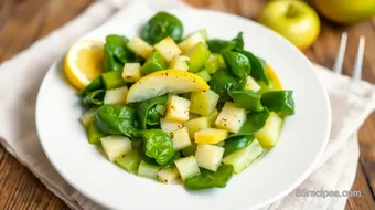 Juicing Green Apples for a Bright Boost